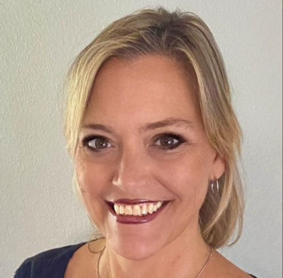 Liz Sienkowski
  				  				